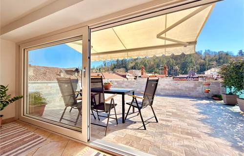 Attico in centro storico a Tortona in Piazza Duomo