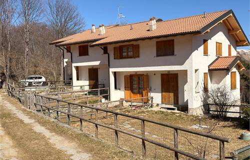 Villetta a schiera In Vendita a Piacenza