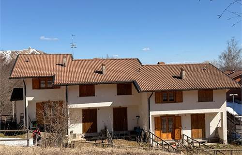 Villetta a schiera In Vendita a Piacenza